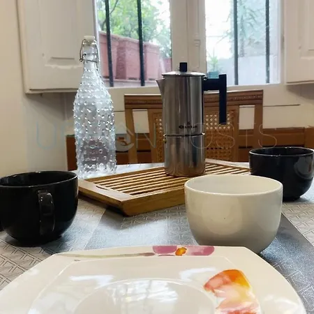 Apartment Vivienda Turistica Con Encanto Centrico, Wifi Y Patio Bilbao