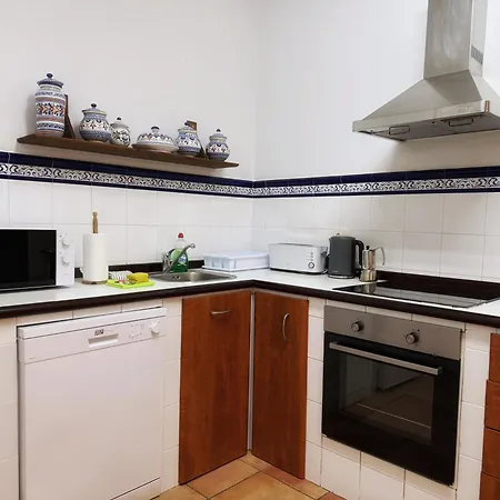 Vivienda Turistica Con Encanto Centrico, Wifi Y Patio Lägenhet *